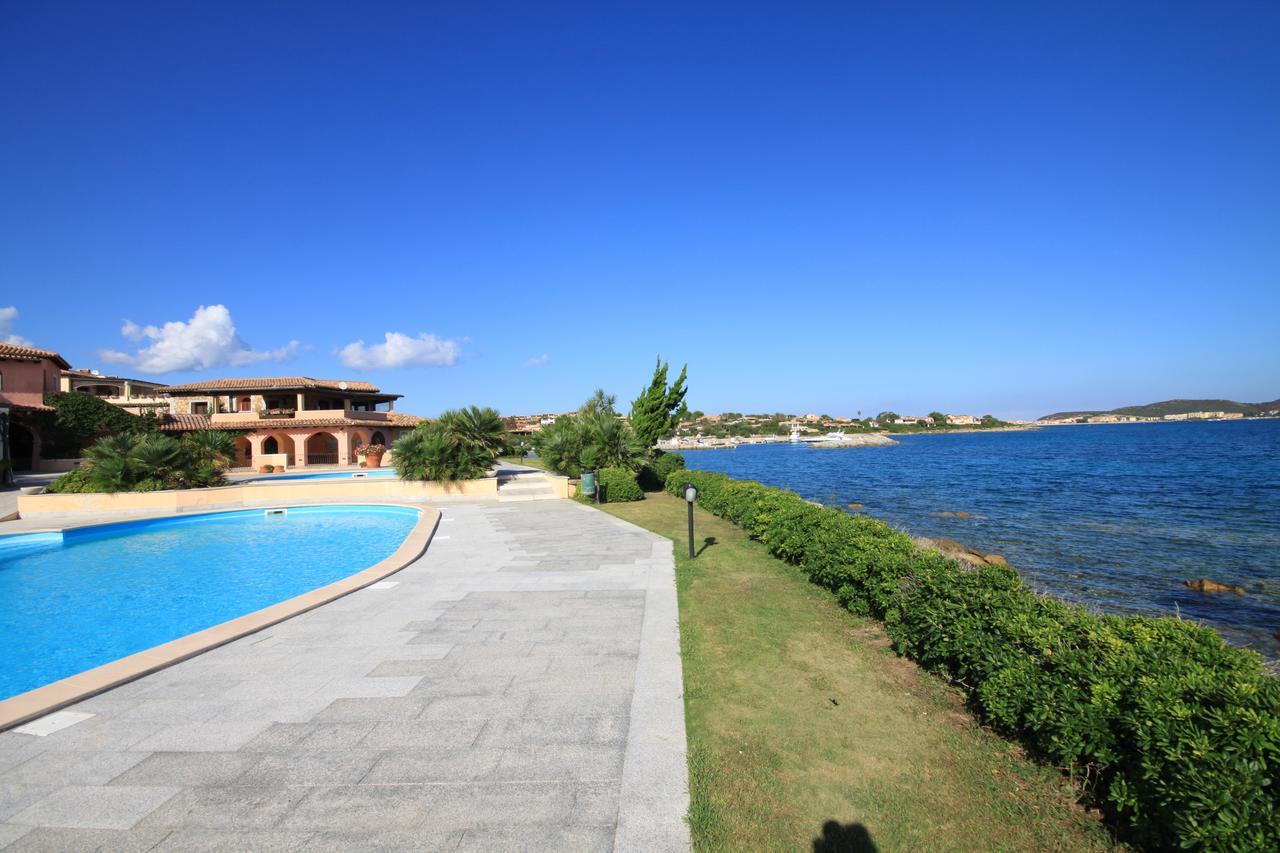 Apartment In S'Abba E Sa Pedra With Pool Гольфо-Аранчи Экстерьер фото