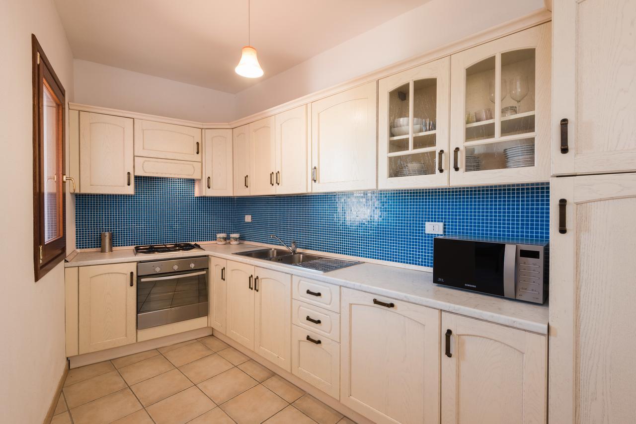 Apartment In S'Abba E Sa Pedra With Pool Гольфо-Аранчи Экстерьер фото