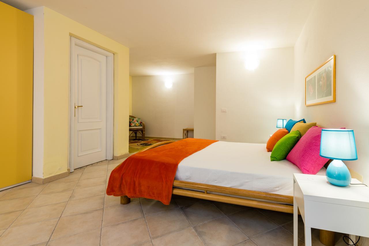 Apartment In S'Abba E Sa Pedra With Pool Гольфо-Аранчи Экстерьер фото